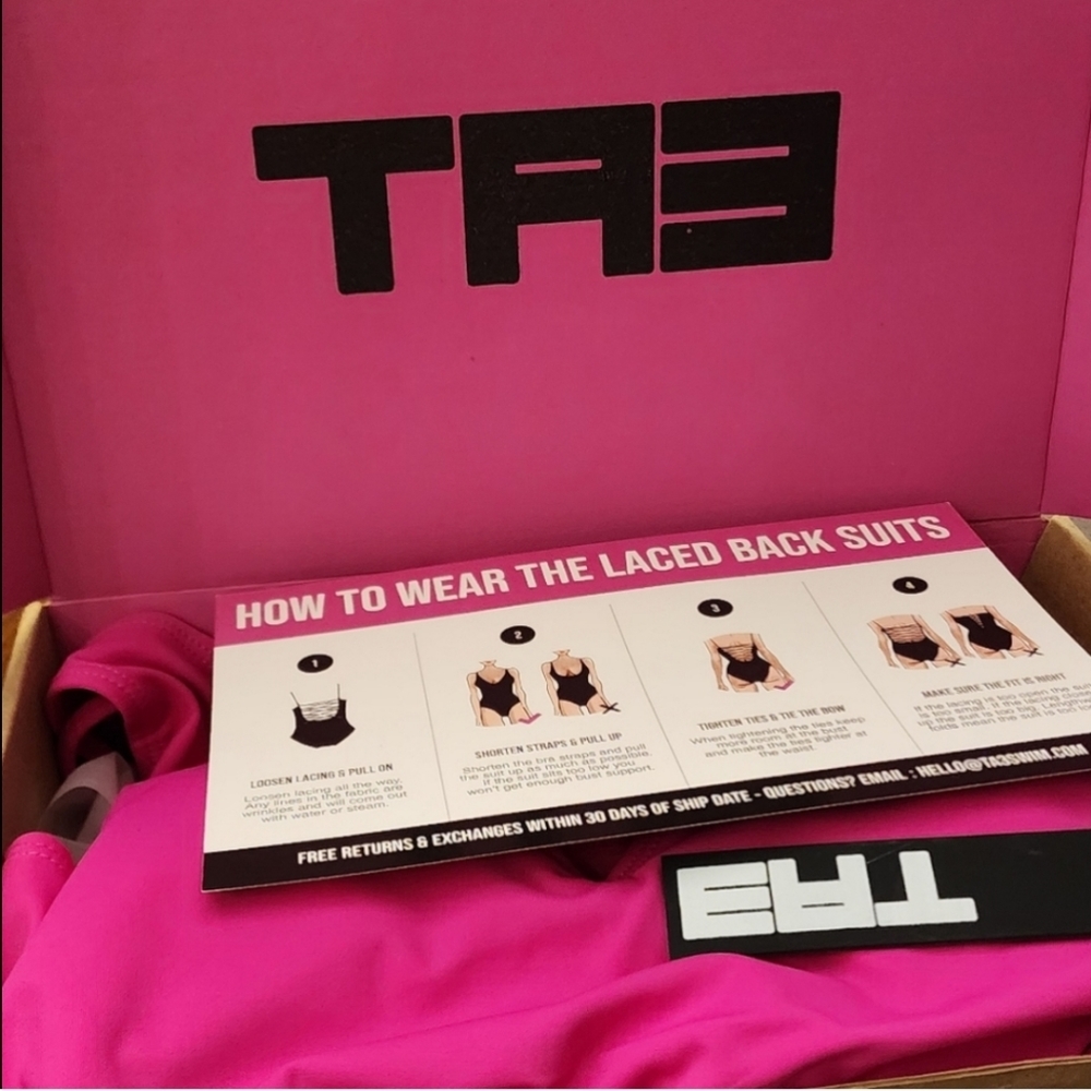 TA3 PLUNGY RL XL NEVER WORN NWT
